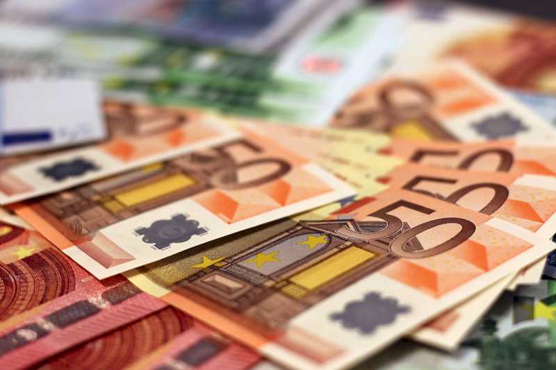 Deficitul statului se situează la 0,04% din PIB în primul trimestru și se reduce cu 33,3% față de aceeași perioadă a anului precedent.