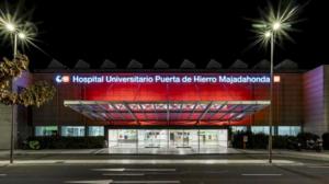 spitalul-puerta-de-hierro,-iluminat-in-rosu-cu-ocazia-lunii-insuficientei-cardiace