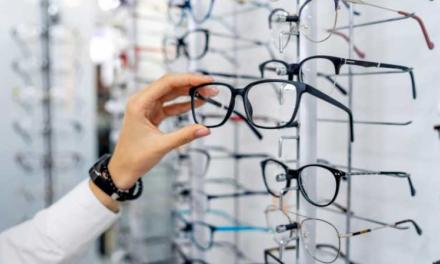 Comunitatea Madrid va oferi gratuit ochelari cu prescripție copiilor sub 14 ani care suferă de defecte vizuale, cum ar fi miopie sau astigmatism.
