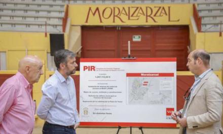 Comunitatea Madrid finalizează reparația acoperișului mobil al arena de tauri Moralzarzal