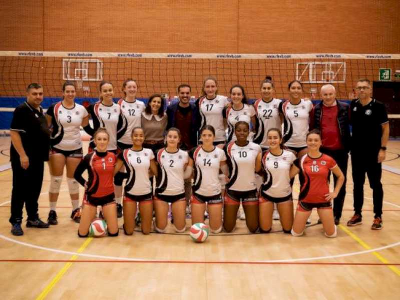 Torrejón – Clubul de Volei Torrejón încheie sezonul cu două echipe care concurează în faza finală națională și Superliga 2 cu un istoric…