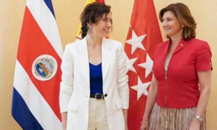 Díaz Ayuso se întâlnește cu ambasadorul Costa Rica pentru a consolida legăturile culturale și a promova turismul