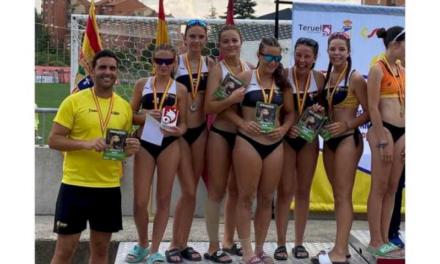 Torrejón – The torrejoneras, Nahia Sierra și Carlota Aguilar, vicecampionii Spaniei la cluburile de volei pe plajă la categoria copii