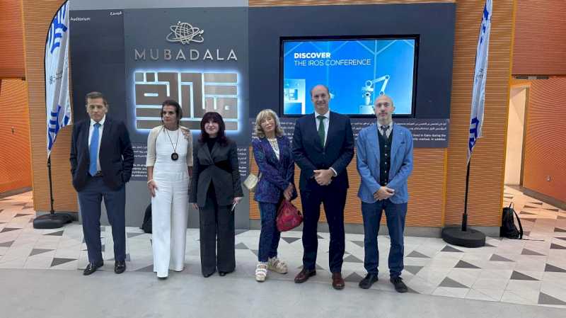 Comunitatea Madrid împărtășește modelul său de digitalizare din Abu Dhabi cu experți din sector