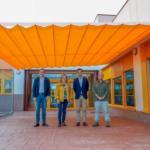 Torrejón – El Ayuntamiento de Torrejón de Ardoz instala una pérgola con toldo en el Colegio público de Educación Especial Iker Casillas que…