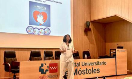 El Hospital público de Móstoles imparte talleres de reanimación cardiopulmonar a más de 100 personas