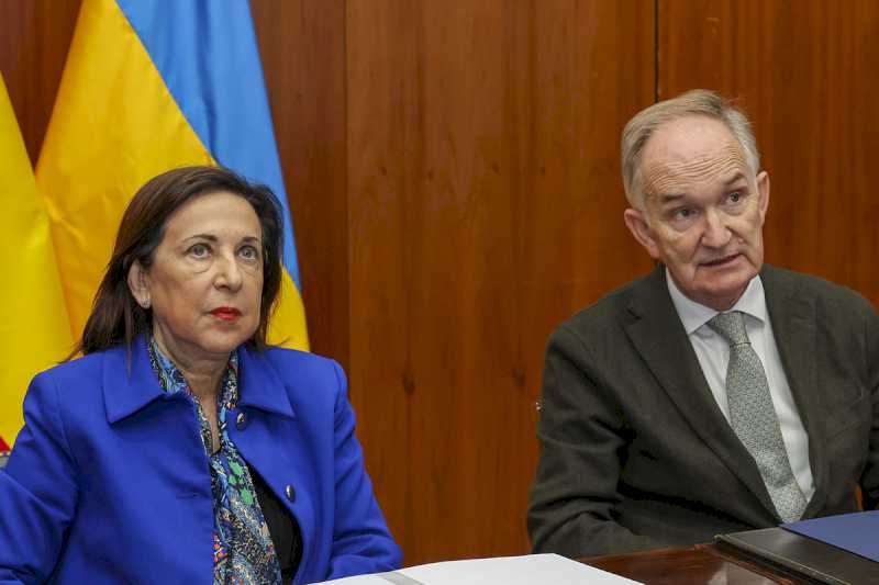 Robles participa en una videoconferencia internacional para avanzar en la promoción de un futuro proceso de paz para Ucrania