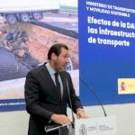 Oscar Puente explica que las principales carreteras, tres líneas de Cercanías y la línea de alta velocidad en Valencia están gravemente dañadas por la DANA