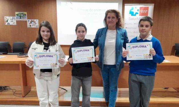 Una sala de Pediatría del Centro de Salud Canillejas se redecorará con las ideas del niño ganador del primer concurso de dibujo de Atención Primaria