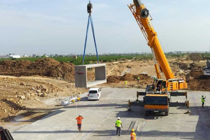 Transportes moviliza 930 trabajadores y 319 máquinas para reconstruir las carreteras y vías ferroviarias de València dañadas por la DANA