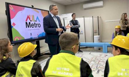 La Comunidad de Madrid amplía el proyecto de AulaMetro a los talleres del suburbano y llega al doble de alumnos que en el curso anterior