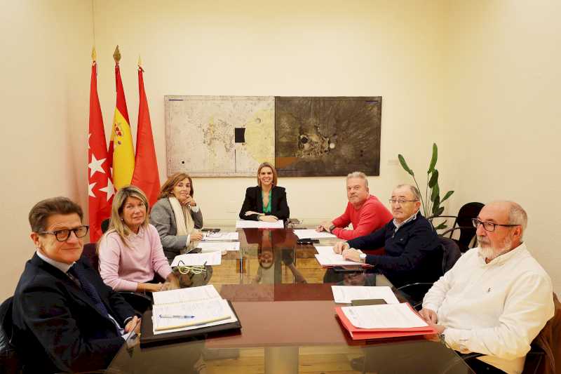 Alcalá – Reunión de constitución de la Mesa Central del Pacto Local para el  Desarrollo Económico y el Empleo de Alcalá de Henares 2024-2…