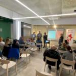 La Comunidad de Madrid organiza talleres vecinales en hogares de la Agencia de Vivienda Social con el programa Mediadores Naturales