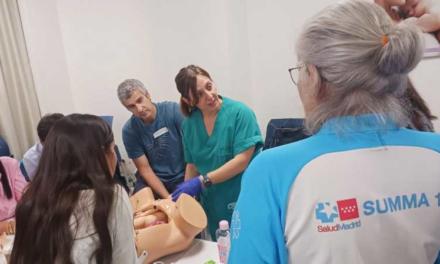 Profesionales médicos del Hospital público del Henares forman al SUMMA 112 en emergencias obstétricas