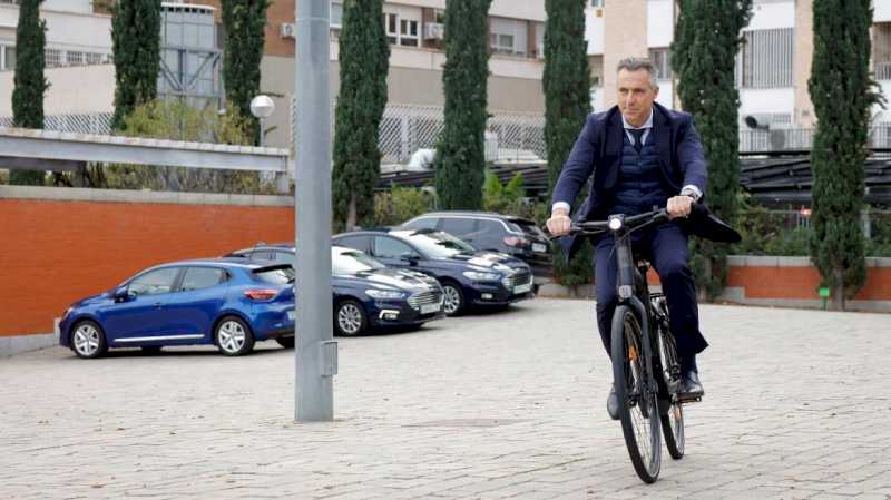 La Comunidad de Madrid abre el plazo para solicitar ayudas de achatarramiento de vehículos sin distintivo ambiental y la adquisición de eléctricos