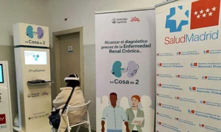 Atención Primaria invita a ponerse en la piel de las personas con enfermedad renal crónica con unas gafas de realidad virtual