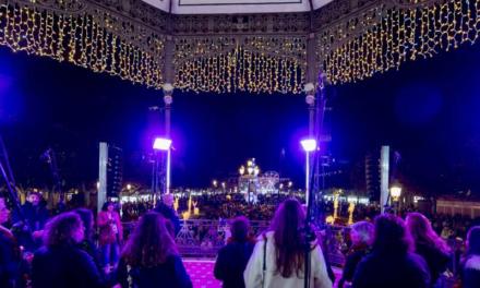 Alcalá – Las maravillosas voces de la Schola Cantorum y una chocolatada popular inauguran la Navidad en Alcalá