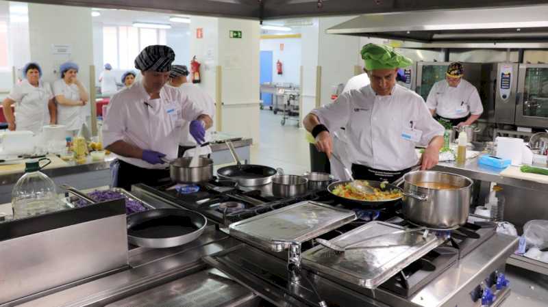 Los hospitales públicos madrileños de Fuenlabrada, La Paz, La Princesa y Santa Cristina, finalistas del VIII concurso de cocina hospitalaria navideña