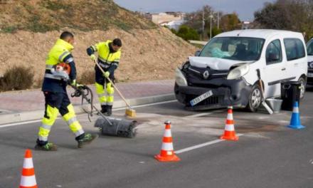 Torrejón – Presentado un servicio de limpieza urgente para retirar los residuos producidos tras un accidente de tráfico