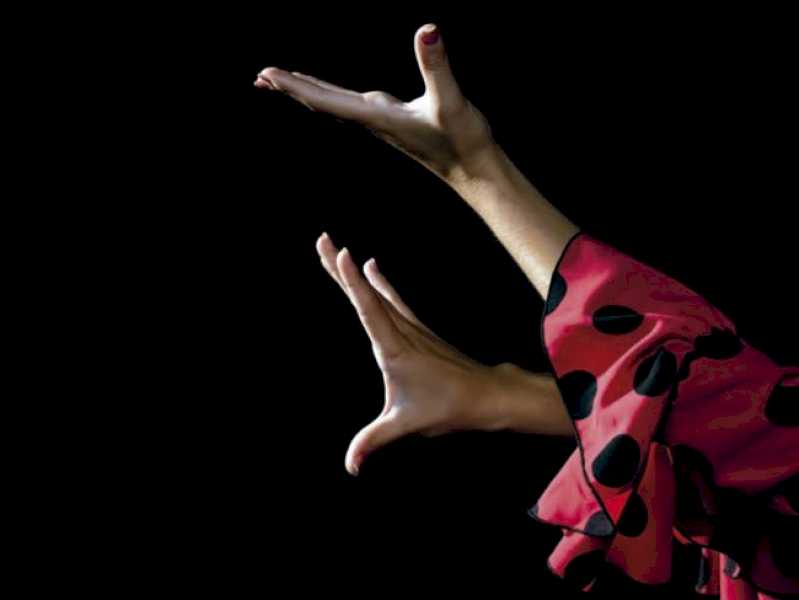 Torrejón – El Teatro Municipal José María Rodero se viste de gala este fin de semana para disfrutar con “Al compás del flamenco”, de la Cas…