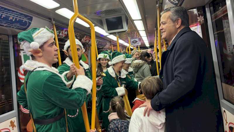 La Comunidad de Madrid registra 355.000 viajeros en el Tren de la Navidad de Metro en los primeros veinte días de funcionamiento