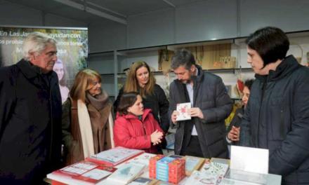 La Comunidad de Madrid inaugura la Casita Solidaria de Pontejos, que ofrece un millar de artículos elaborados por entidades sociales