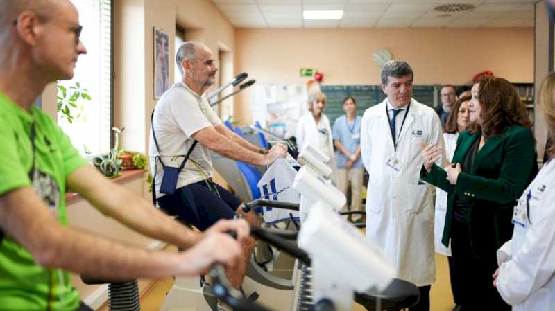 La Unidad de Rehabilitación Cardiaca del Hospital Ramón y Cajal de la Comunidad de Madrid cumple 45 años con más de 17.000 pacientes atendidos