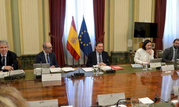 Planas: El elevado grado de cumplimiento de las 43 medidas refleja el compromiso del Gobierno con el sector agrario