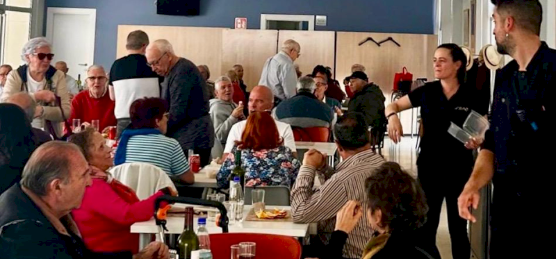 Arganda – Más de una treintena de mayores de Arganda en la primera Cena de Nochebuena que lucha contra la soledad no deseada | Ayuntamiento de Arganda