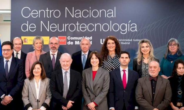 Morant firma el convenio para la creación del Centro Nacional de Neurotecnología, con una inversión estatal de 120 millones de euros