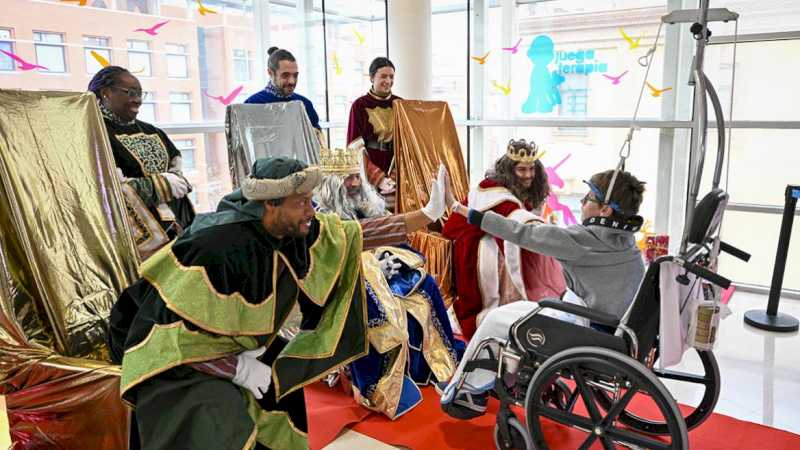 El Hospital público Gregorio Marañón cierra una Navidad repleta de actividades con pacientes y profesionales