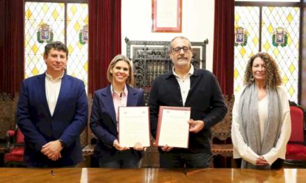 Alcalá – El Ayuntamiento de Alcalá y la Fundación Plant For The Planet firman un convenio para la reforestación de entornos urbanos de ti…