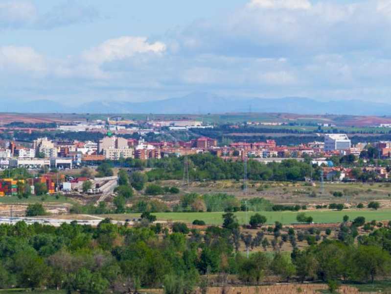 Torrejón – Torrejón de Ardoz alcanza los 141.047 habitantes, la octava ciudad en población de la Comunidad de Madrid y la 48 ciudad más pob…