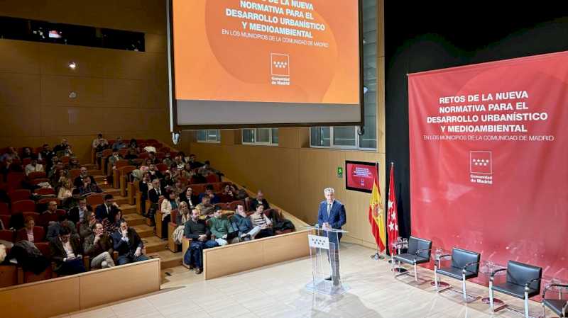 La Comunidad de Madrid destaca la reducción de trámites administrativos de su Ley para el desarrollo equilibrado del medio ambiente