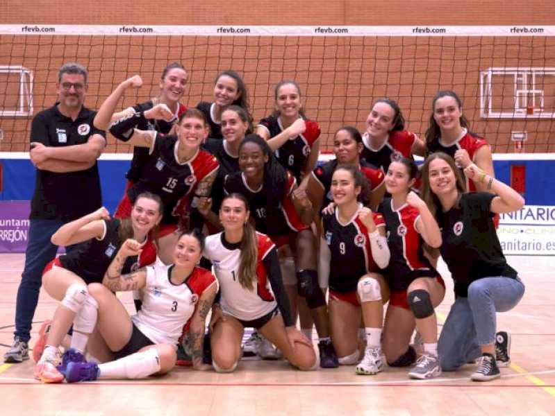 Torrejón – El equipo femenino de Superliga 2 del Club Voleibol Torrejón se enfrenta esta semana al Extremadura Arroyo