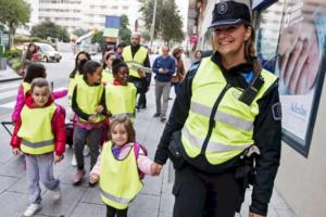 trafico-vigila-que-los-trayectos-a-los-colegios-se-hagan-de-forma-segura