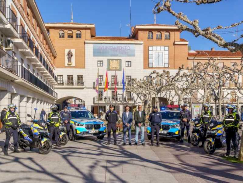 Torrejón – El Ayuntamiento de Torrejón de Ardoz sigue mejorando los medios técnicos de la Policía Local con la adquisición de tres coches y…