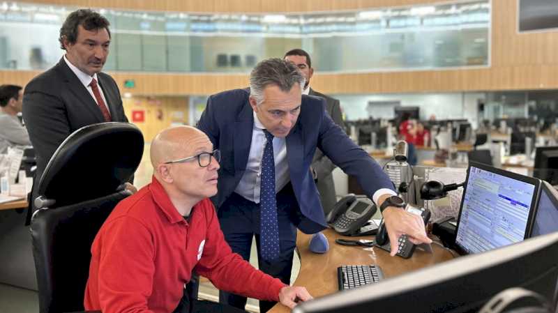 La Comunidad de Madrid atendió el año pasado más de 10.000 llamadas diarias en su Centro de Emergencias