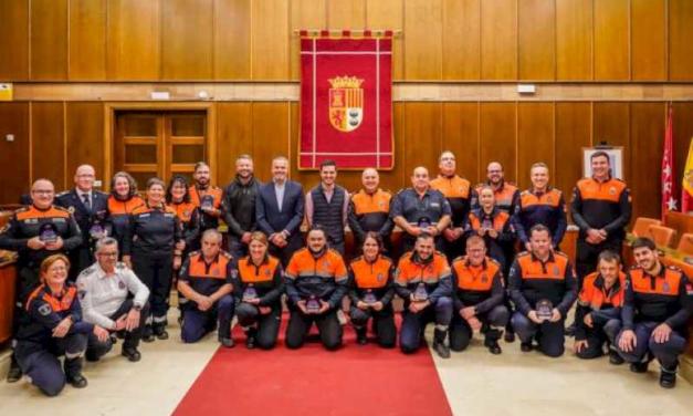 Torrejón – En vísperas del Día Internacional de Protección Civil, el Ayuntamiento de Torrejón de Ardoz rinde homenaje a los voluntarios de …