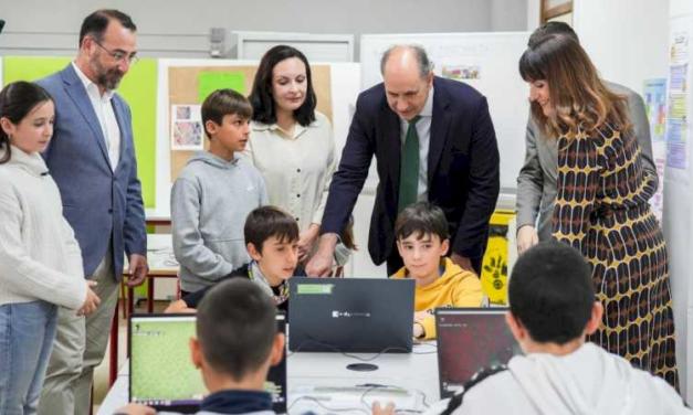 La Comunidad de Madrid crea MineMad, la primera liga intermunicipal de Minecraft para que los alumnos conozcan el patrimonio de la región