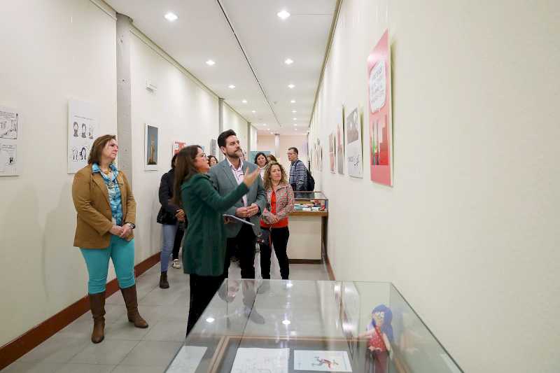 Alcalá – Abierta al público la exposición de la ilustradora creadora de “Magola”, que busca inspirar a mujeres y niñas a crear sus propio…