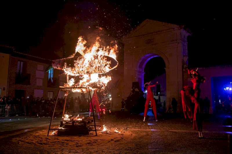 Alcalá – Gran éxito de participación y acogida para el Carnaval 2025 en Alcalá 