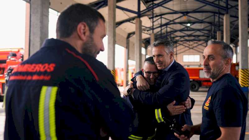 La Comunidad de Madrid supera por primera vez en su historia los 1.600 efectivos de bomberos